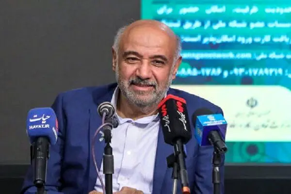 تدوین آئین نامه های پوشش بیمه سکوها و تاکسی های اینترنتی ضرورت دارد