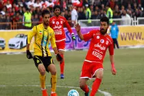 دیدار دو تیم سپاهان و تراکتورسازی